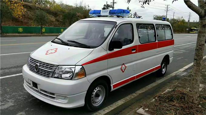 额尔古纳市丰田海狮救护车